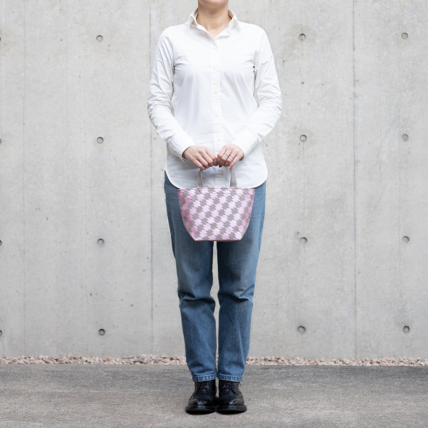 信三郎帆布　松菱文様　ピンク　終売品　限定品　未使用　A4 対応　肩掛けOK S-19 | 製品詳細 | 一澤信三郎帆布