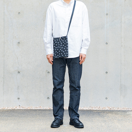 monogram / Black × Black / model: 175 cm
