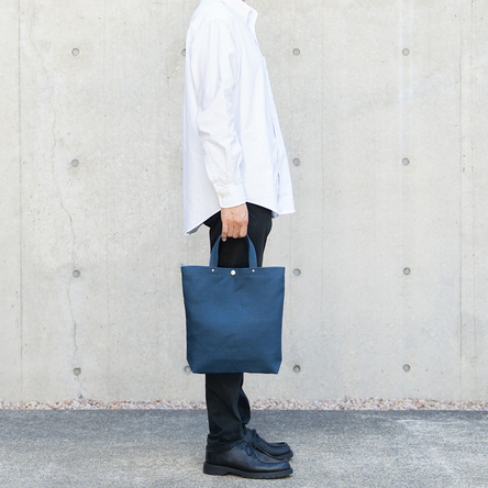 青麻 / モデル: 175 cm