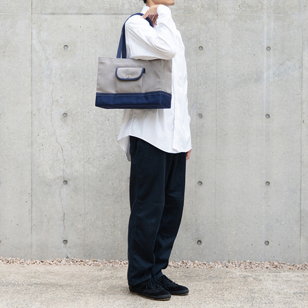 Gray × Navy / model: 180 cm