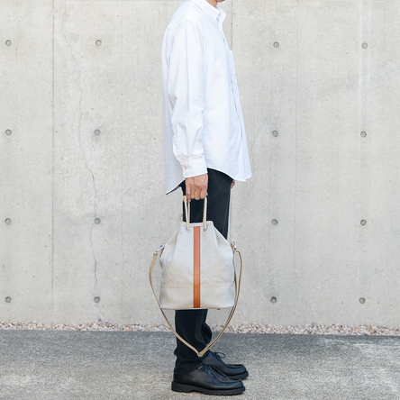 Off-white / Linen × Beige / model: 175 cm