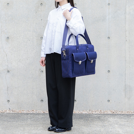 紺 / モデル: 160 cm