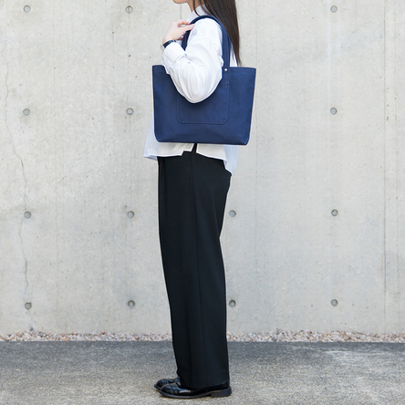 紺 / モデル: 160 cm