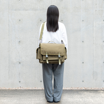 Olive-green × Olive-green / model: 160 cm