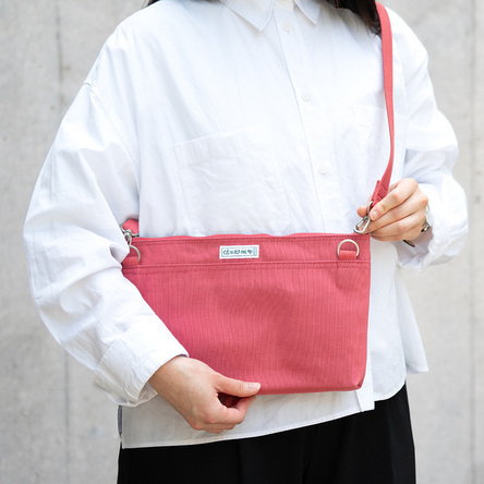 Japanese red / model: 160 cm