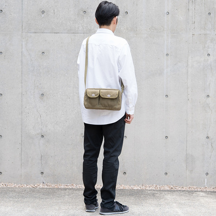 Olive-green × Olive-green / model: 175 cm