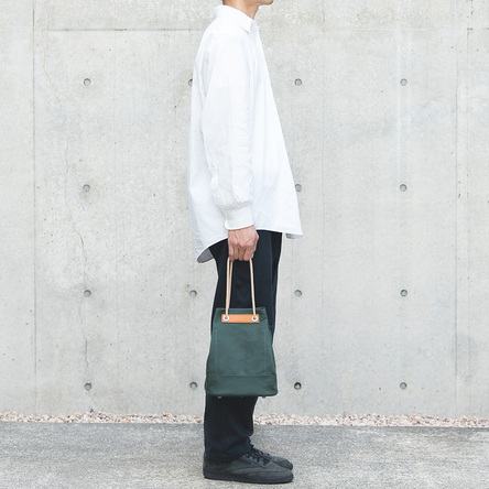 緑麻 / モデル:180 cm