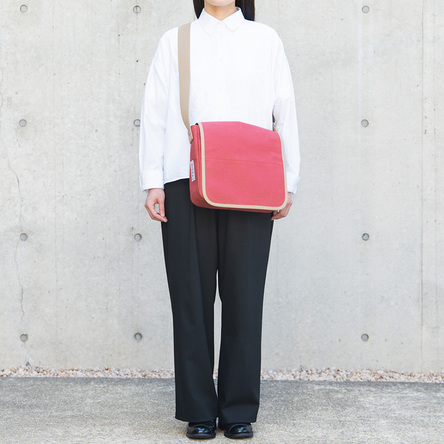 Japanese red × Beige / model: 160 cm