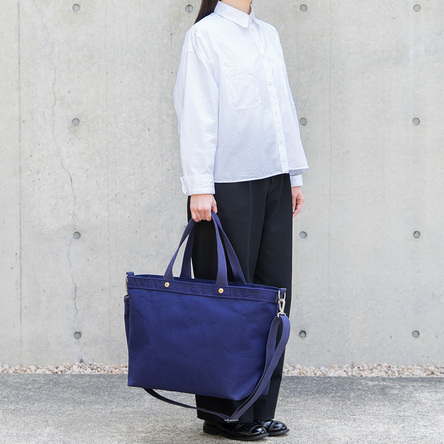 紺 / モデル: 160 cm
