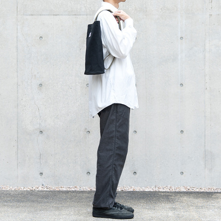 Black × Olive-green / model: 180 cm
