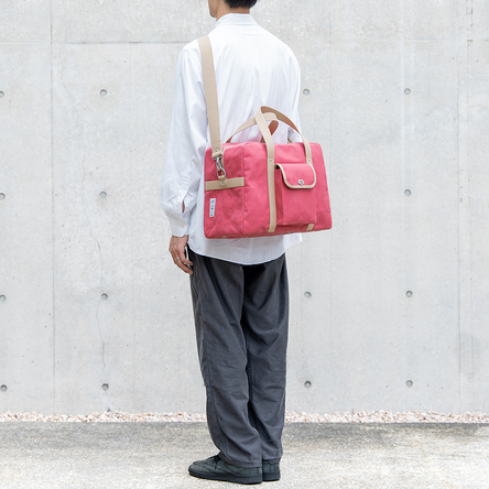 Japanese red × Beige / model: 180 cm
