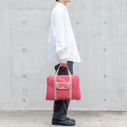 Japanese red × Beige / model: 180 cm