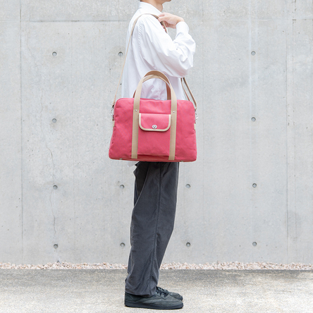 Japanese red × Beige / model: 180 cm