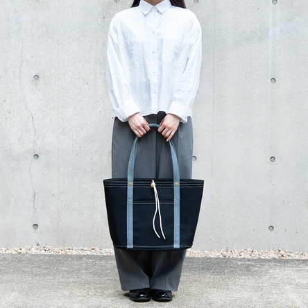 Black × Blue-gray / model: 160 cm
