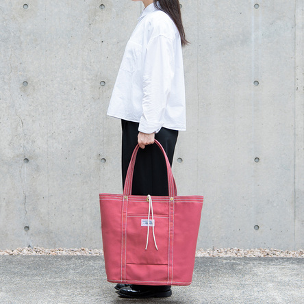 Japanese red / model: 160 cm