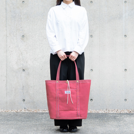 Japanese red / model: 160 cm