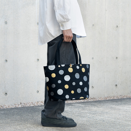 Hitotsuki × Black / model: 180 cm