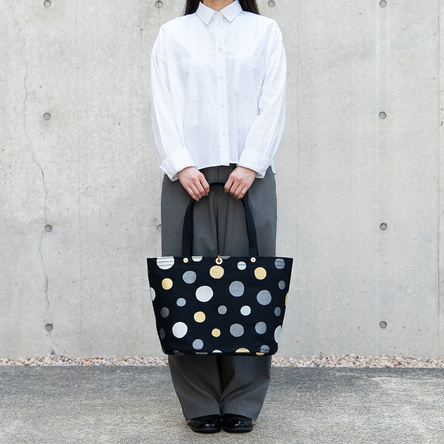 Hitotsuki × Black / model: 160 cm