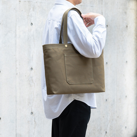 Olive-green / model:180 cm