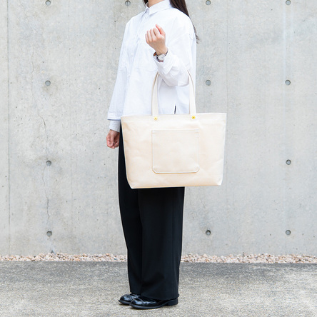 Off-white / model:160 cm