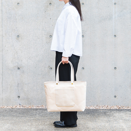 Off-white / model:160 cm