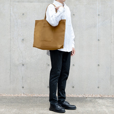 茶麻 / モデル: 175 cm