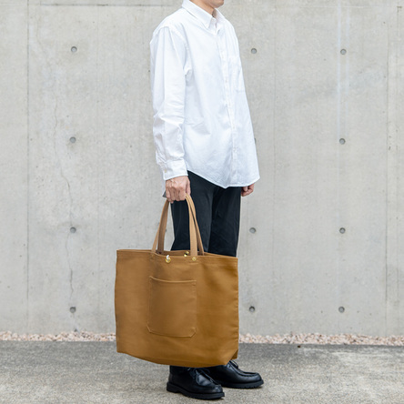 茶麻 / モデル: 175 cm