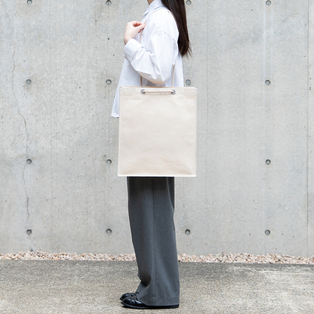 Off-white / model: 160 cm