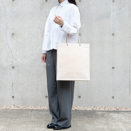 Off-white / model: 160 cm