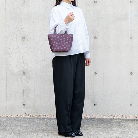 monogram × Purple / model: 160 cm